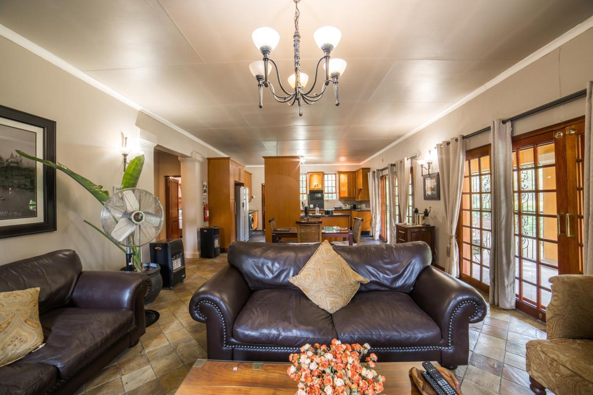 Tuareg Guest House Midrand Exterior foto